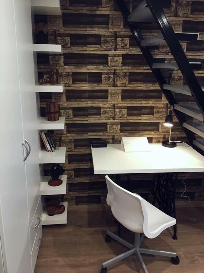 Apartment Chic & New In The Heart Of Budapest